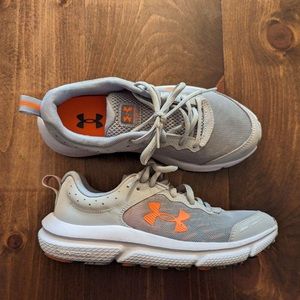 Under Armor sneakers size 5